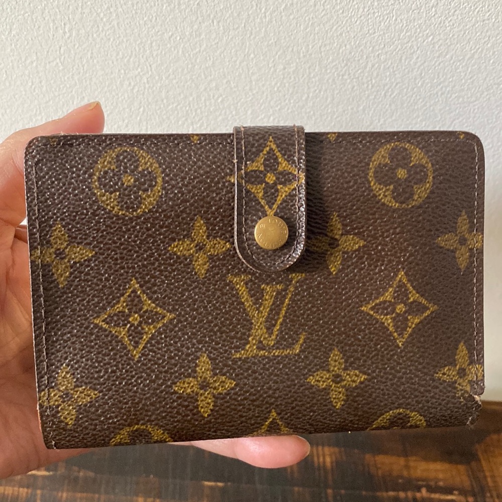 LOUIS VUITTON Port Feuille Monogram Kiss-lock Purse Wallet
